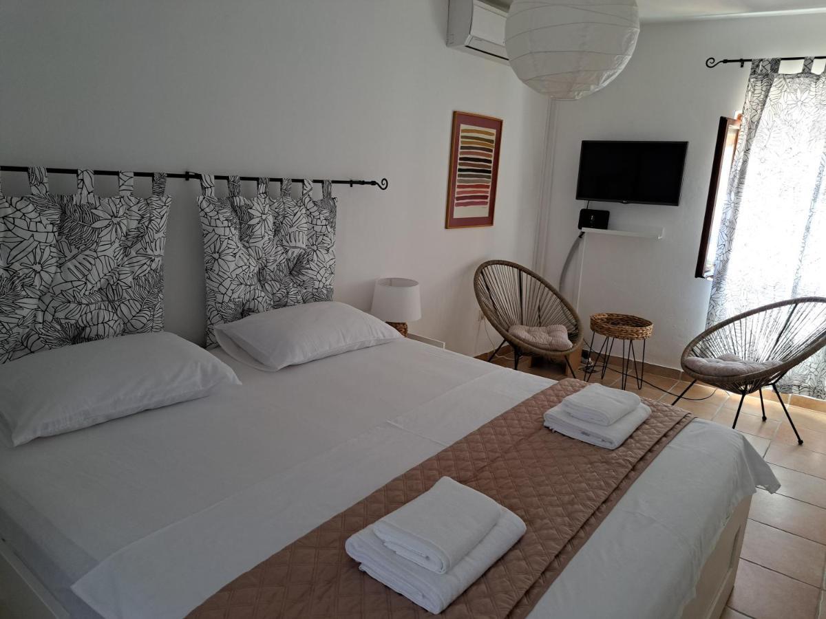 Family Apartment In Center Of Murter Exterior foto